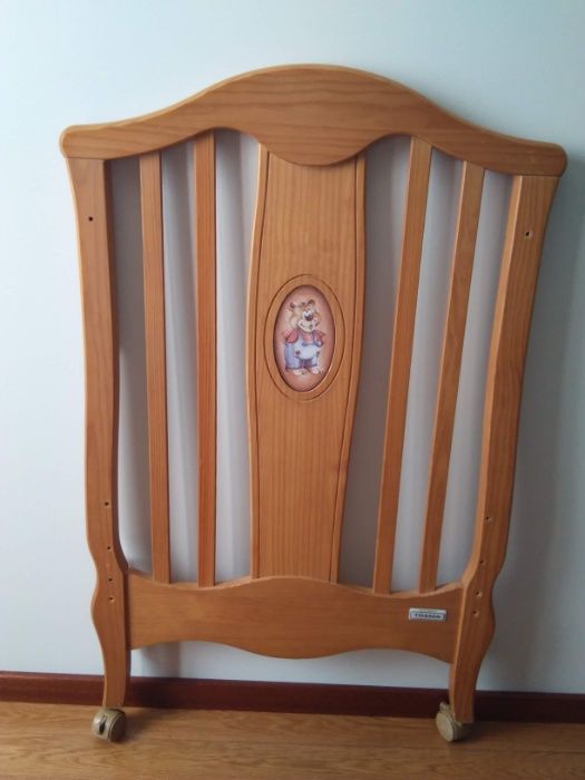 Berço Bébécar (modelo Trama)