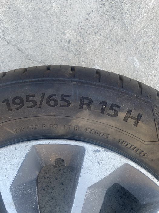 Шина 195/65 R15 BRAVURIS Словакія
