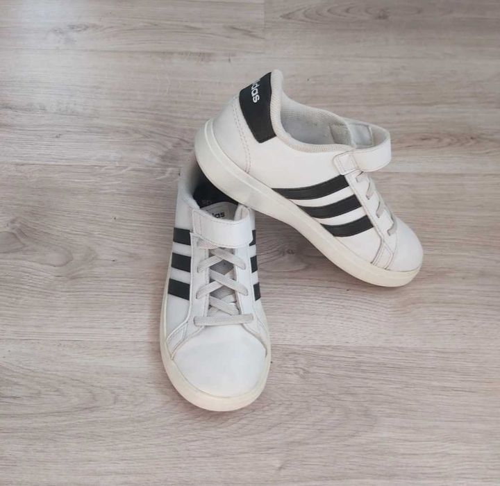Adidasy adidas 32