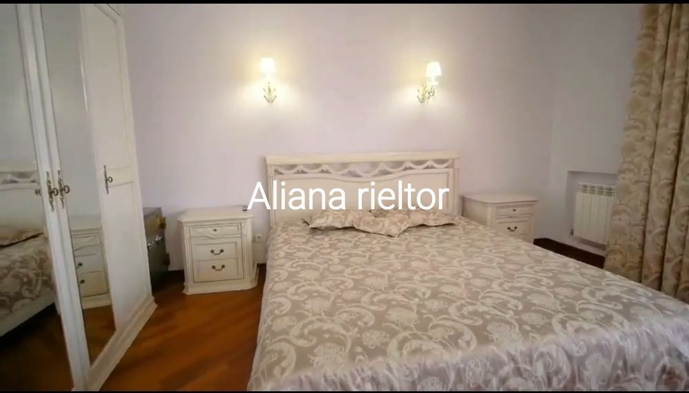 Будинок 350 м² біля моря • Генератор • Басейн • Великий підвал з сауно