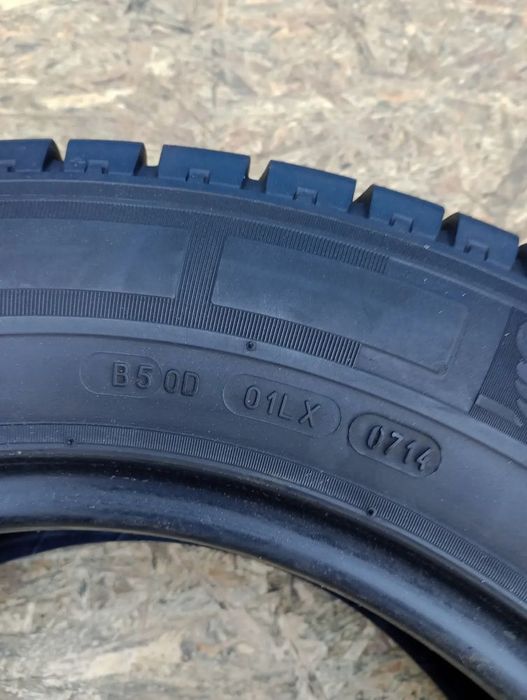 Opony Letnie 4x 215/65 r16c  109/107T Michelin Agilis