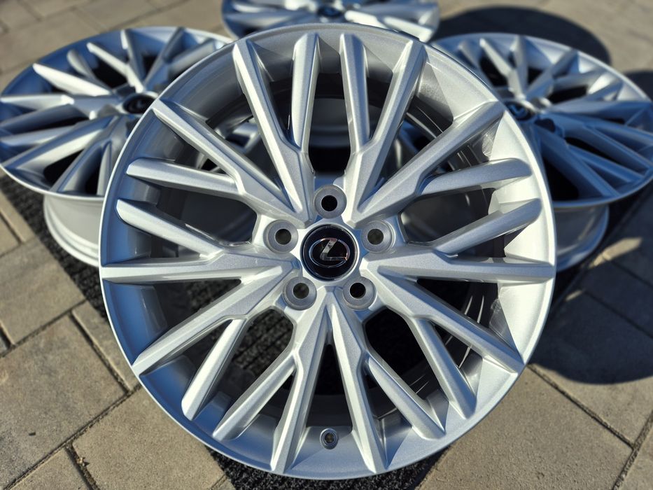 Lexus UX 300h 18 " felgi aluminiowe - Oryginalne, Nowe 5x114,3