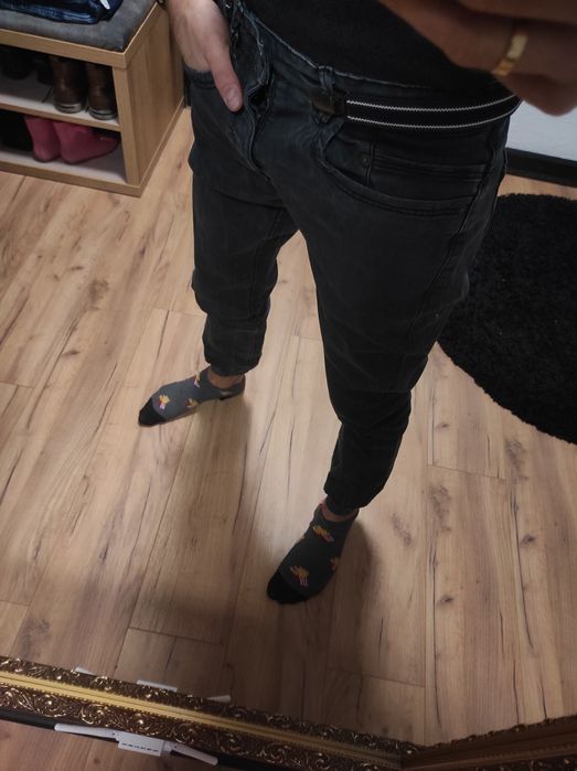 Spodnie męskie jeans pull&bear 38