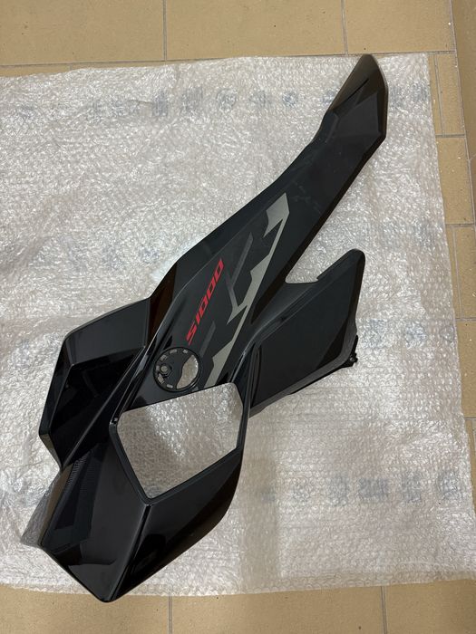 Carenagem esquerda bmw s1000rr