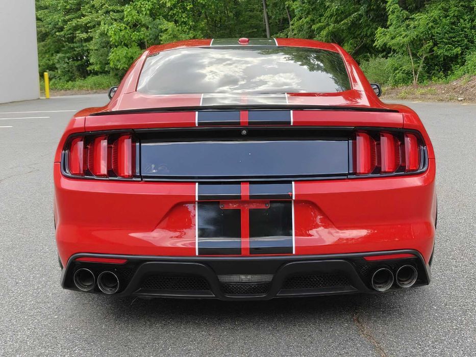 Ford Mustang Shelby GT350      2016