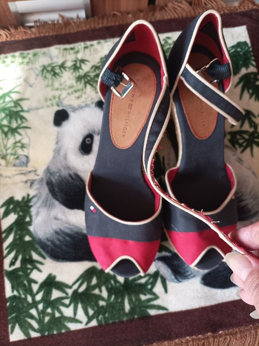 Sandały na koturnie roz 36 dl wk 23cm Tommy Hilfiger