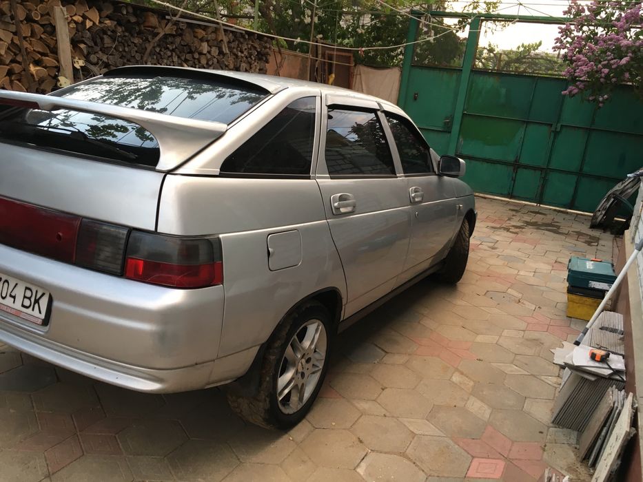 Продам ваз 21 12 машинка на каждый день! Перекупам  не звонить!!