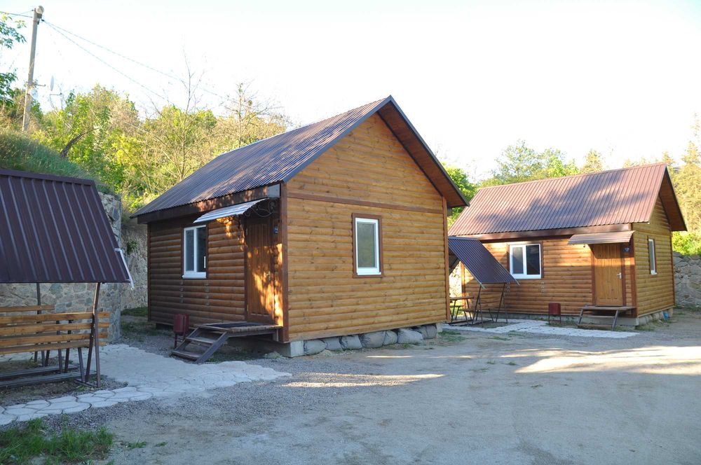 Оренда будинку для сімейного відпочинку подобово Хохітва, Богуслав. Рибалка, каскад озер Fishing & Park, річка Рось.