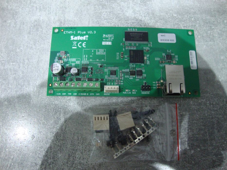 ETHM-1 Plus Ethernetowy moduł komunikacyjny SATEL