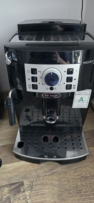 Ekspres Delonghi Magnifica S