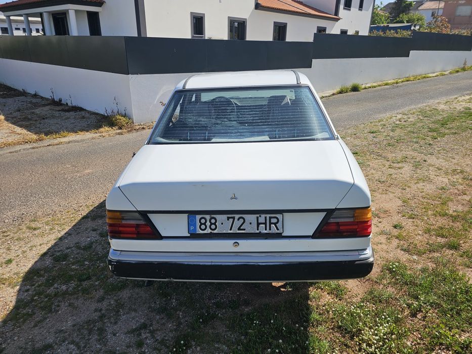 Mercedes-benz E250