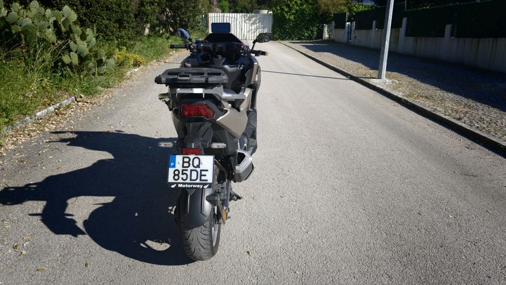 Honda forza 750 2025
