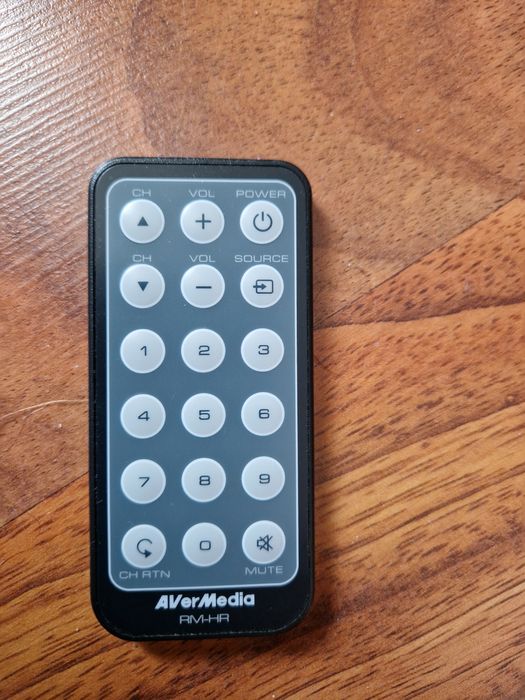 Пульт до ТВ тюнера