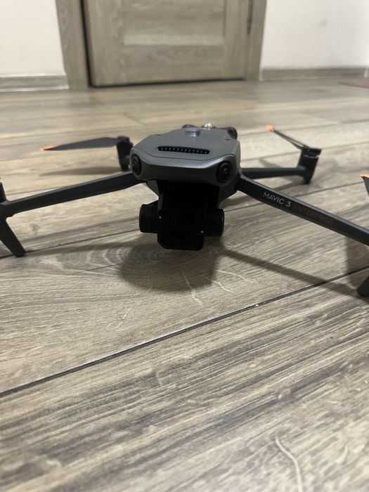 Квадрокоптер DJI Mavic 3 Enterprise  +2 батки