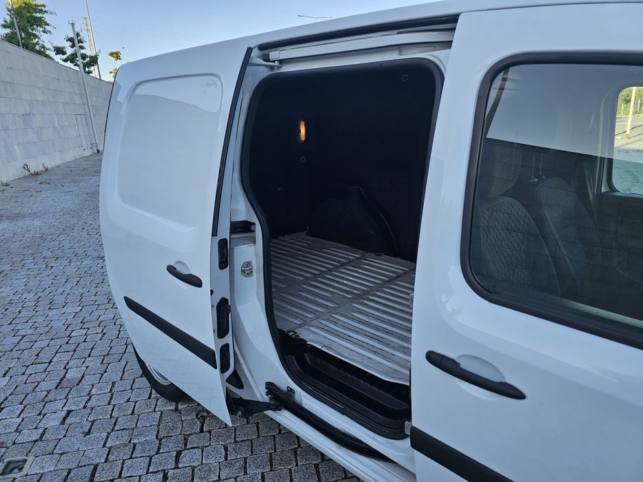 Renault Kangoo Longa 1.5 DCI 2012