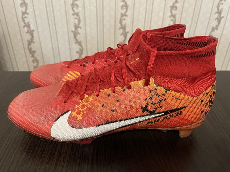 Nike буци 42 розмір 26,5 см по устілці