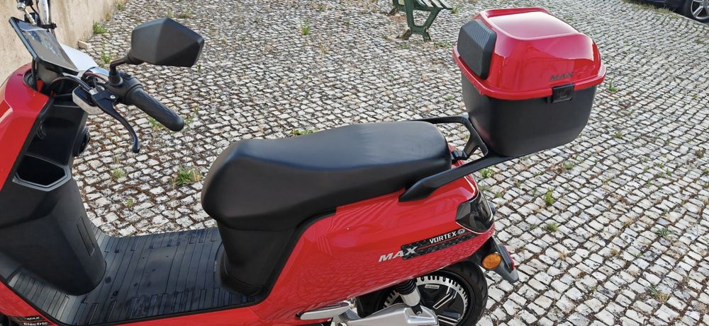 Scooter eléctrica Vortex Max - Como Nova