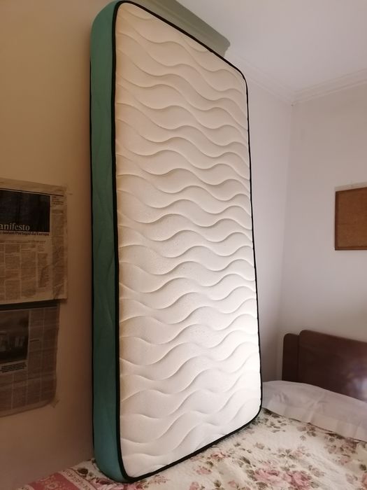 Colchão 190cm X 90cm