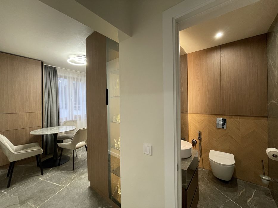 Продаж три кімнатної квартири біля ТЦ Velles Mall