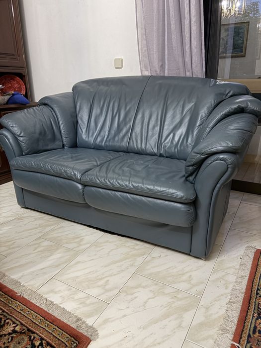 Conjunto de 2 sofás e 1 cadeirão Vintage