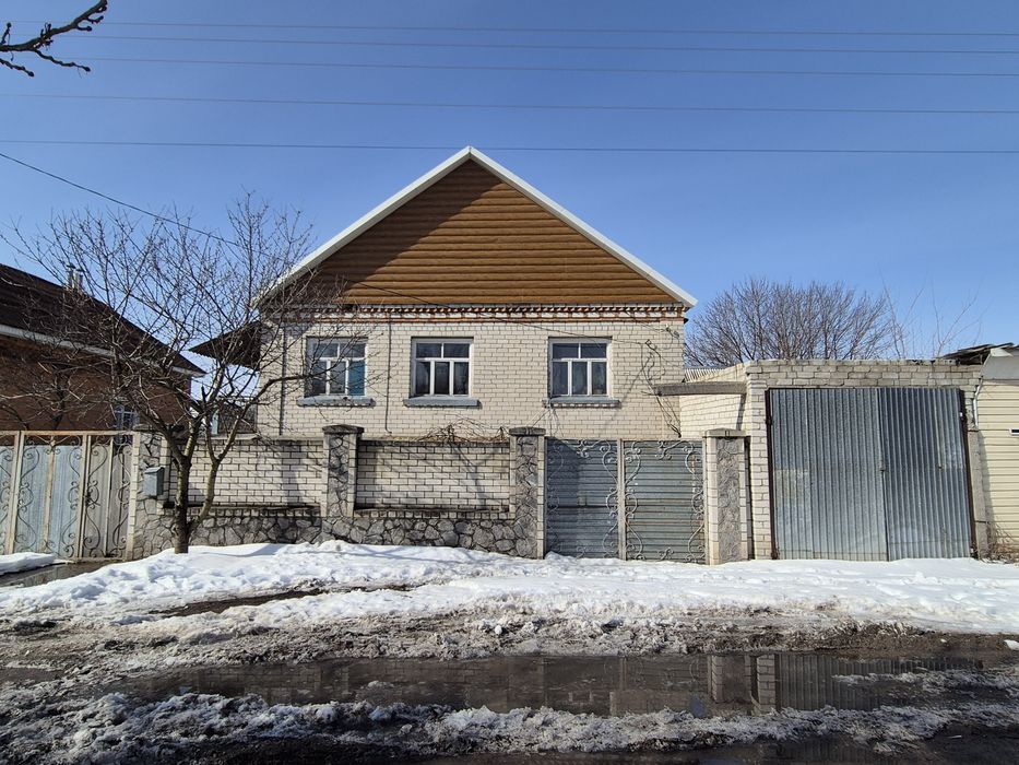 Будинок в районі Табурище