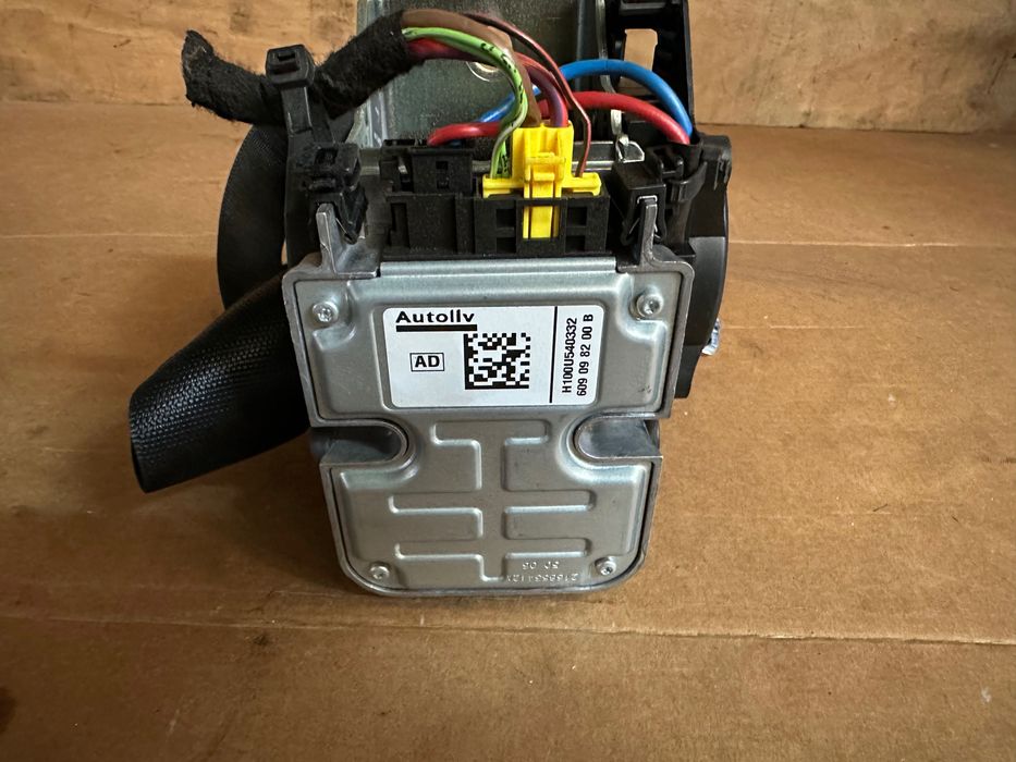 CINTO DE SEGURANÇA Frente Esquerdo Mercedes W211 E220 \ 60220.8200