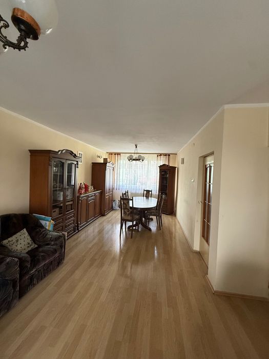 Dom dwurodzinny gotowy do zamieszkania