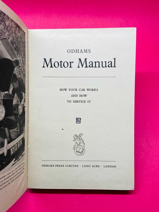Motor Manual How Your Car Works and How to Service It - Autores Vários