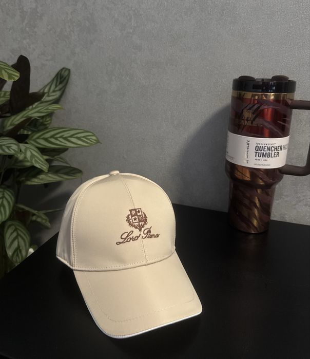 Кепка  Лоро Пиана бейсболка Loro Piana Baseball Hat Beige