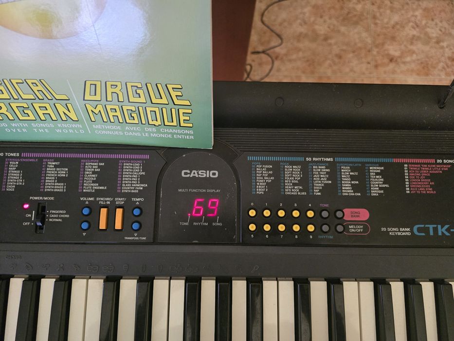 Órgão Casio CTk-480