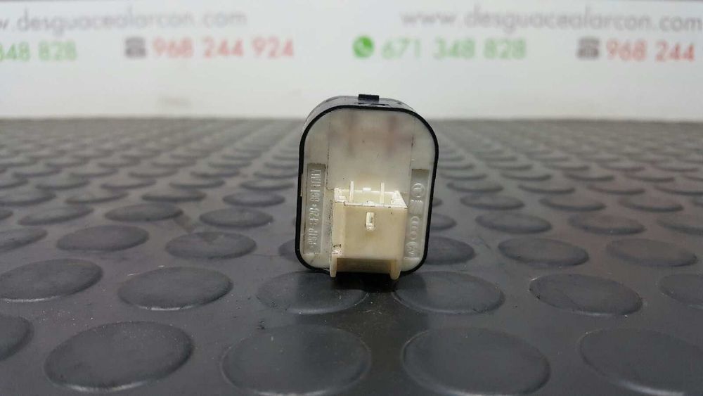 CONTROLADOR DE VISÃO TRASEIRA AUDI A4 BER. (B8) BáSICO