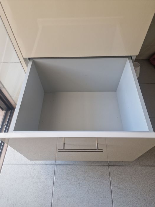 Vendo Uma Cozinha