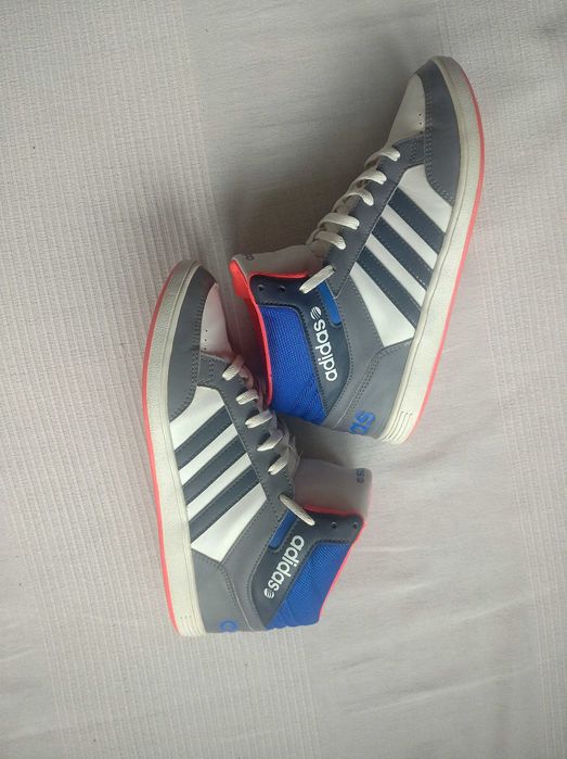 Adidas Hoops MID skóra r.40