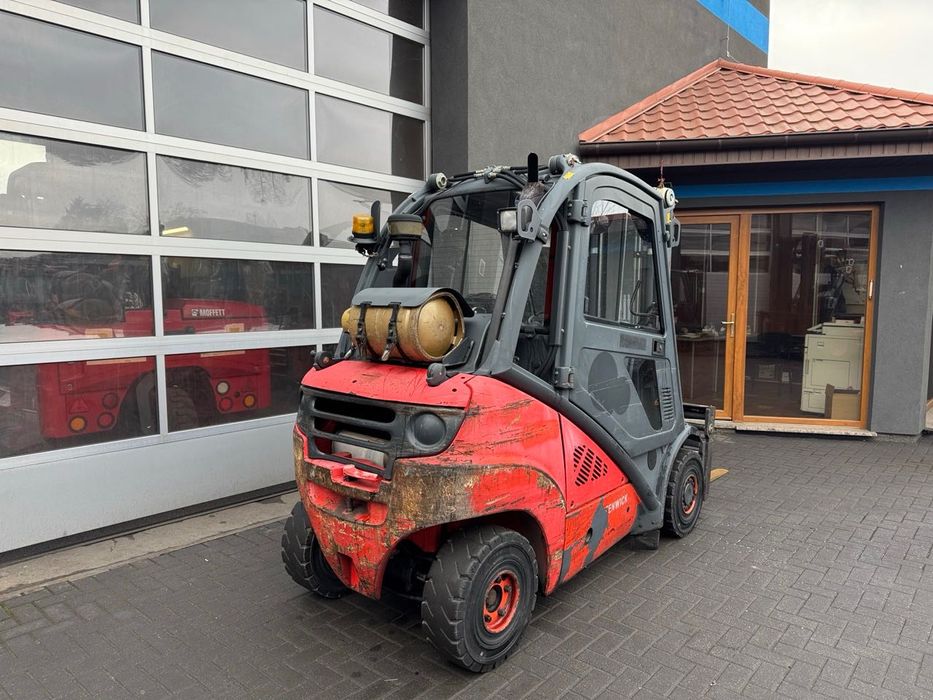 Wózek widłowy Linde H25T-01 2012 rok TRIPLEX KABINA 338