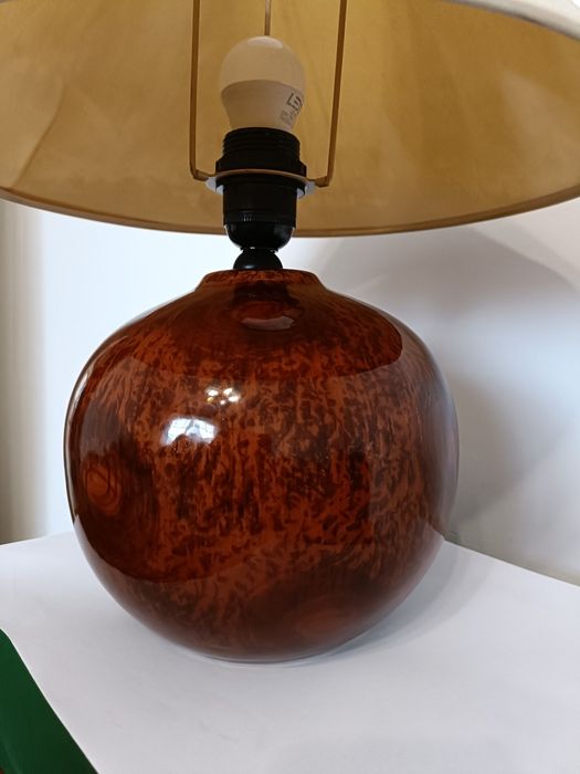 Lampa Vintage stołowa z brązową ceramiczną podstawą