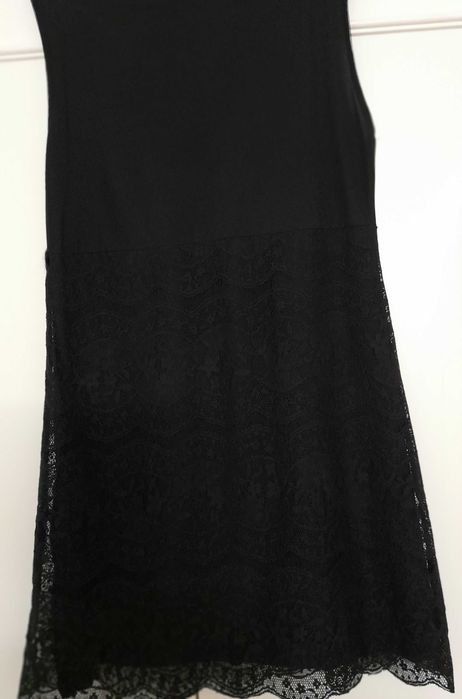 Vestido preto rendado - Tamanho M/L