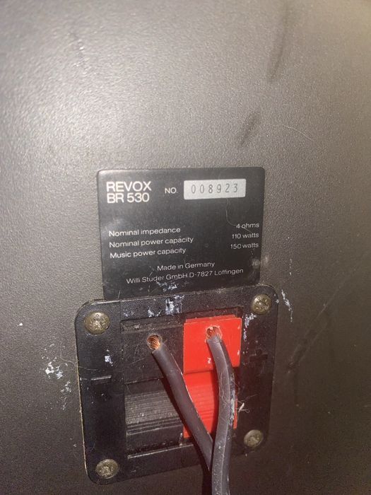 Colunas Revox BR 530