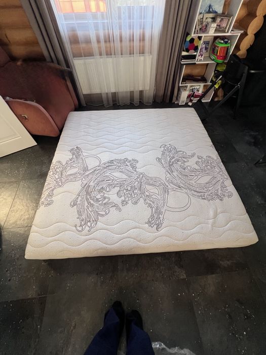 Продам ортопедичний матрац Dormini 200x200