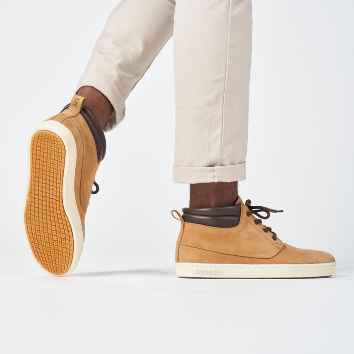 Sapato de Vela Homem 500 Couro Impermeável Ocre