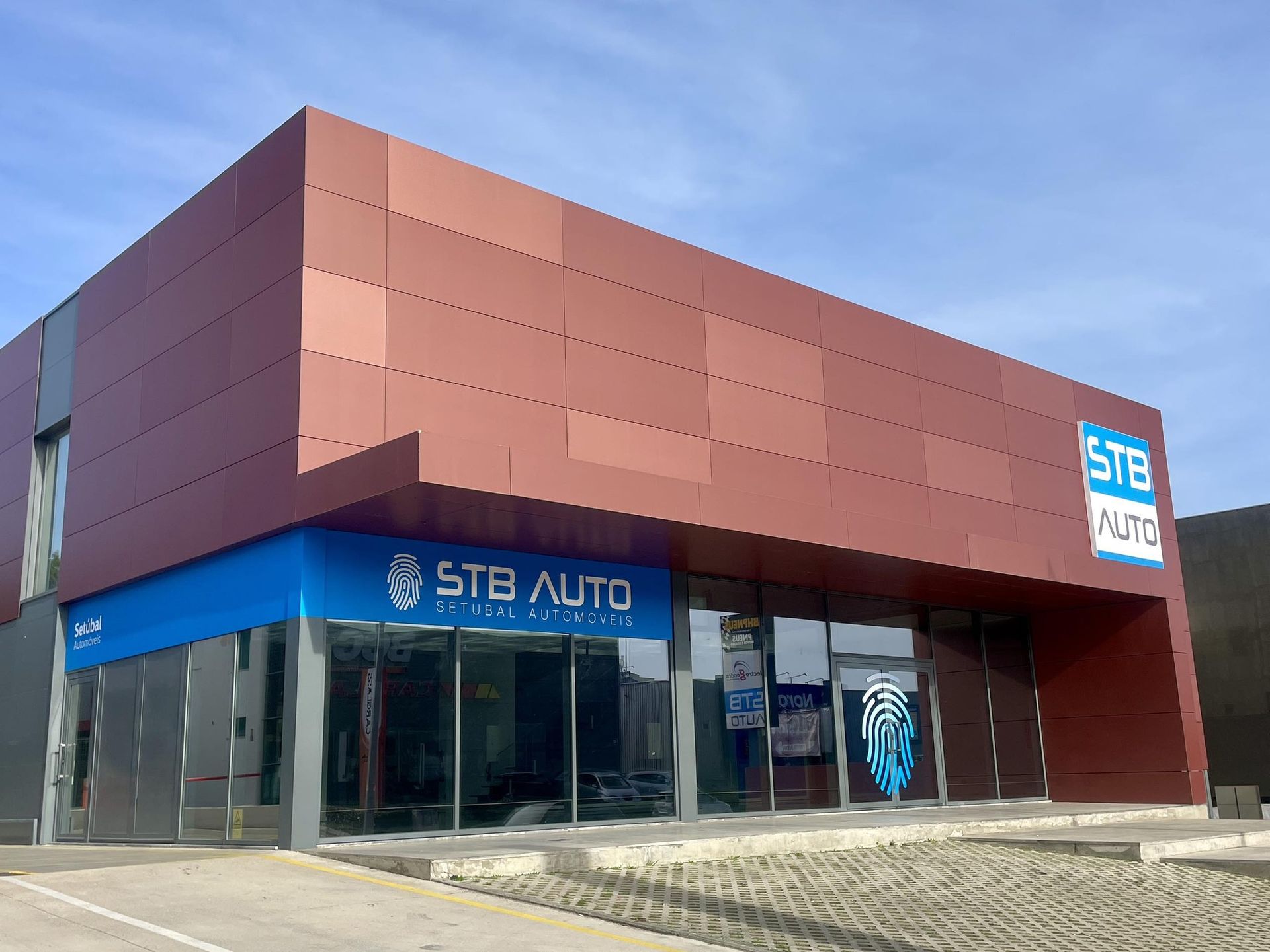 STB AUTO top banner