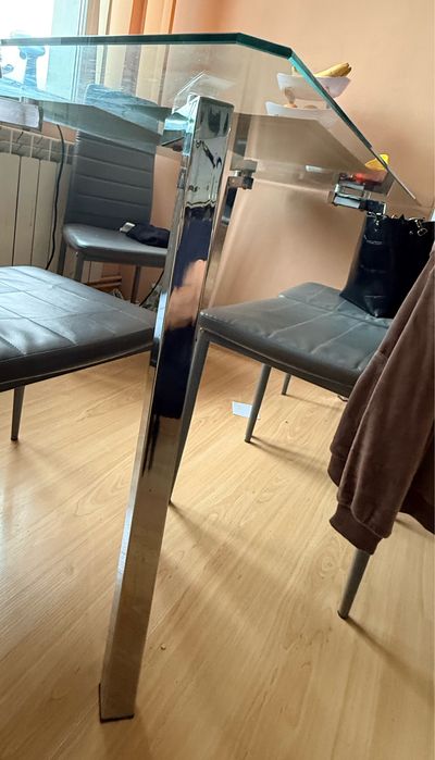 Stolik szklany 140x80 + 6 krzeseł