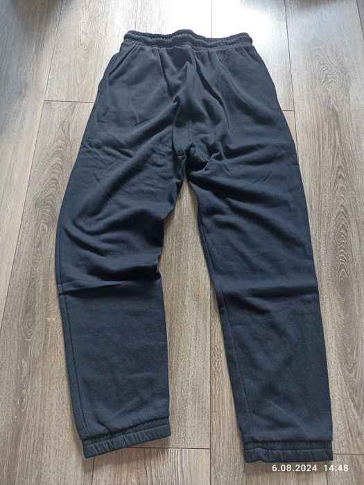 Spodnie dresowe damskie czarne xs