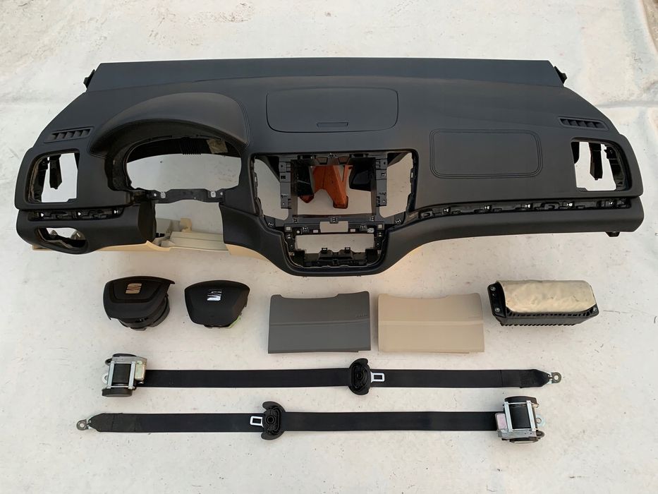 seat alhambra 7n deska kokpit konsola poduszki pas