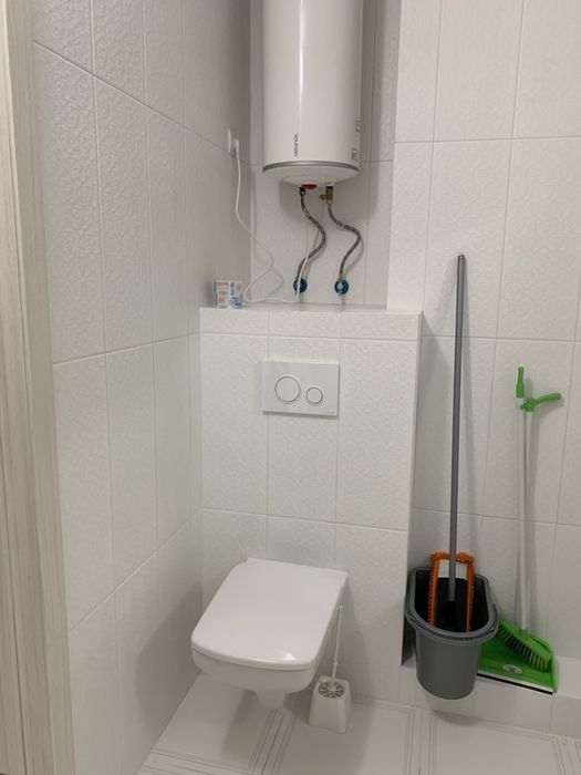 Свободна Драгоманова 2А новый дом Люкс! Трц Посуточно Позняки Осокорки