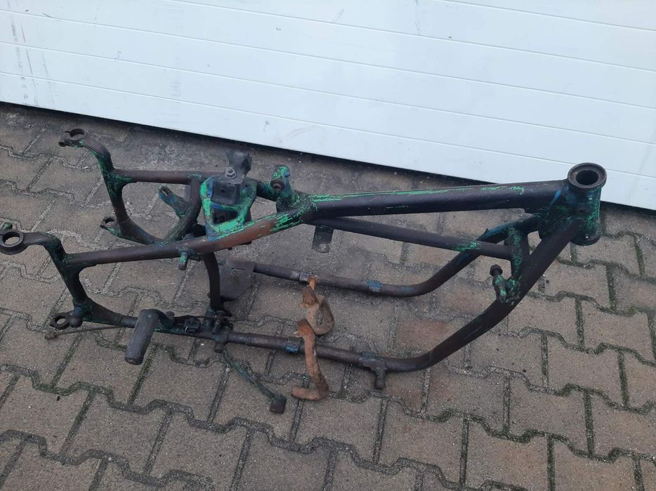 Ural m 62  rama ural złom