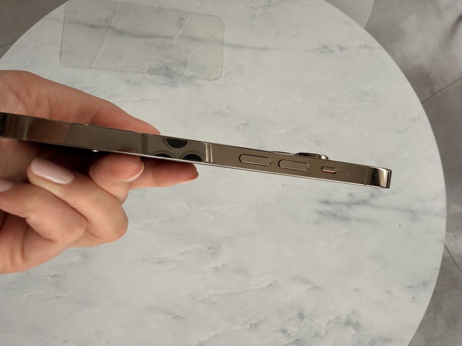 telefon iPhone 14 Pro