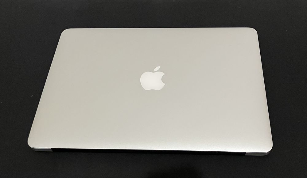 Apple Macbook Air 13” (2015) i5 8/256 97%