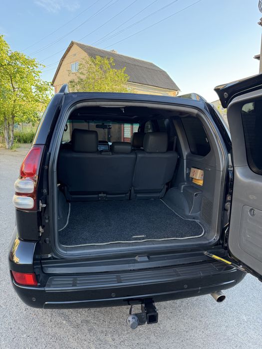 Продам Toyota Land Cruiser Prado 120