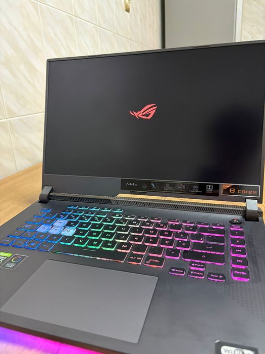 Portátil Gaming ASUS ROG Strix G513IE | Ryzen 7