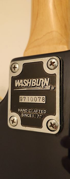 Guitarra Washburn Billy T. com Billy Laurence USA